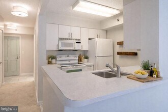 601 Pennsylvania Ave NW in Washington, DC - Building Photo - Building Photo