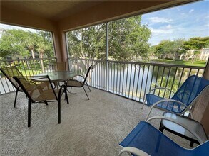 440 Wiggins Lake Ct in Naples, FL - Building Photo - Building Photo