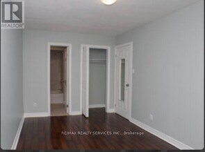48 Kincaid Ct in Brampton, ON - Building Photo - Building Photo