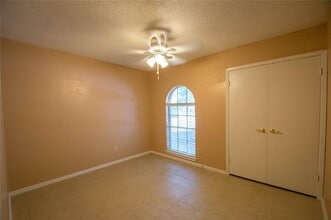 2613 Pebblebrook St in Arlington, TX - Building Photo - Building Photo