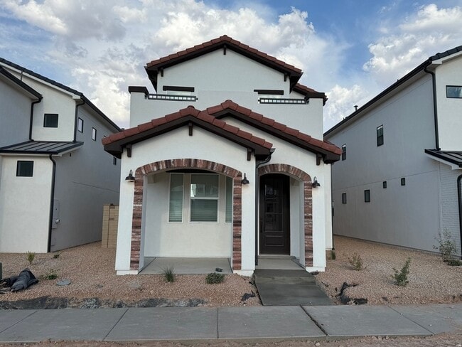 6134 Red Sand Ln in Saint George, UT - Building Photo - Building Photo