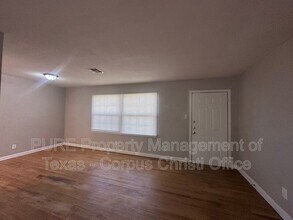 538 Chase Dr in Corpus Christi, TX - Building Photo - Building Photo