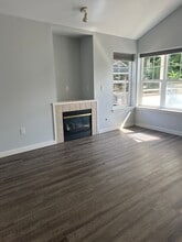 14035 Greenwood Ave N in Seattle, WA - Building Photo - Building Photo