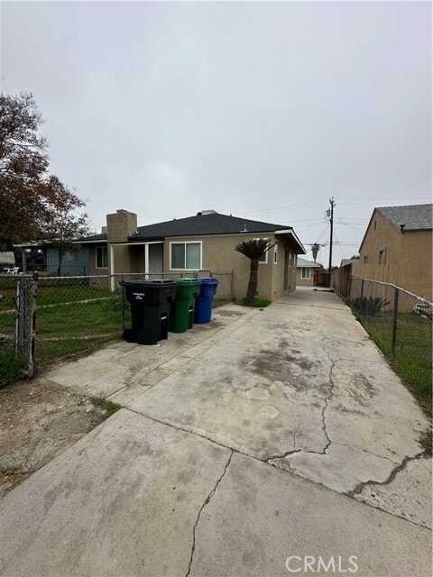 2306 Berger St in Bakersfield, CA - Building Photo - Building Photo