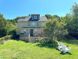 420 Washington St in Gloucester, MA - Building Photo