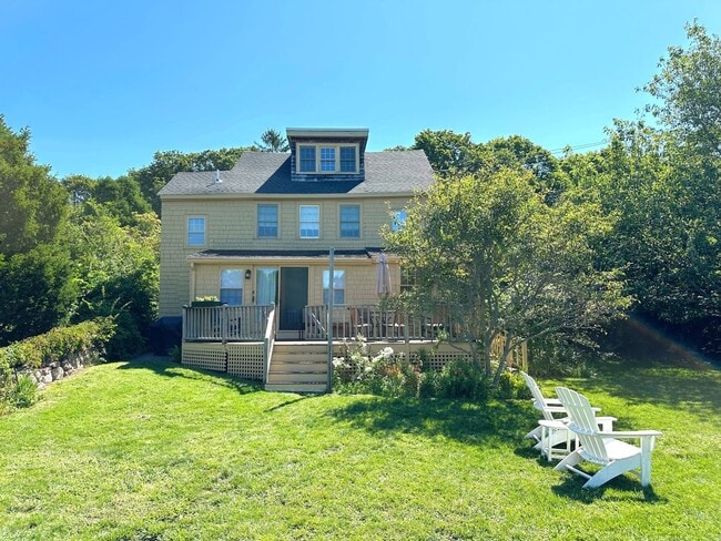 property at 420 Washington St