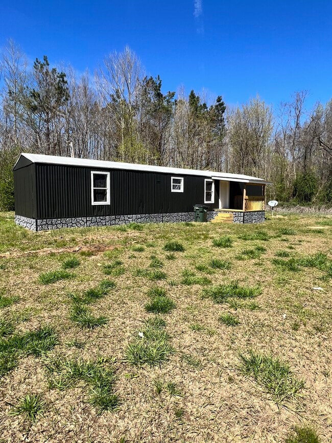 property at 5942 MS-4