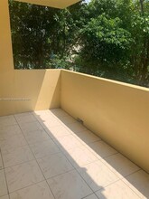 4011 Meridian Ave in Miami Beach, FL - Building Photo - Building Photo