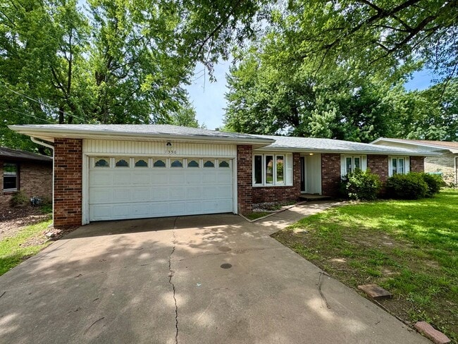 property at 1356 E Lakewood St