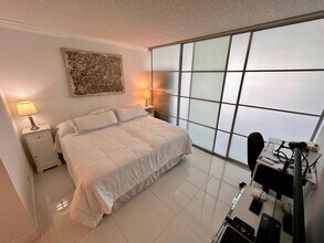 1880 S Ocean Dr, Unit TS705 in Hallandale Beach, FL - Building Photo - Building Photo
