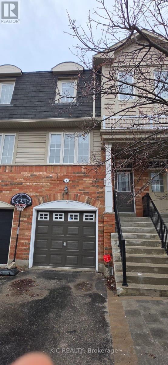 property at 8 Ventura Ln