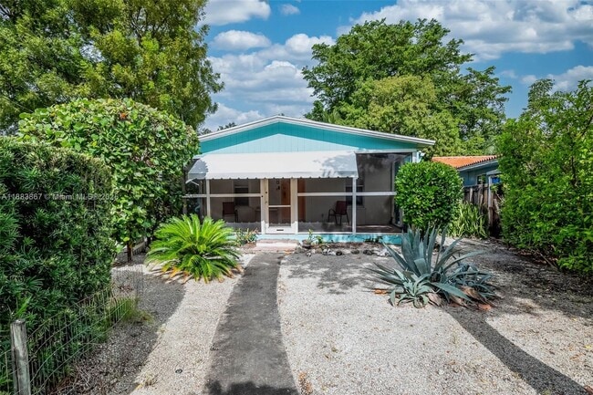 property at 2967 SW 21st St