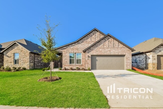 property at 2529 Finch Holw Dr