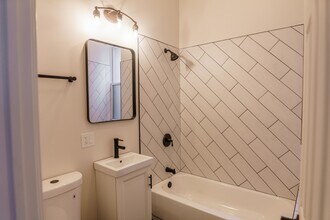 6613 S Vernon Ave in Chicago, IL - Building Photo - Building Photo