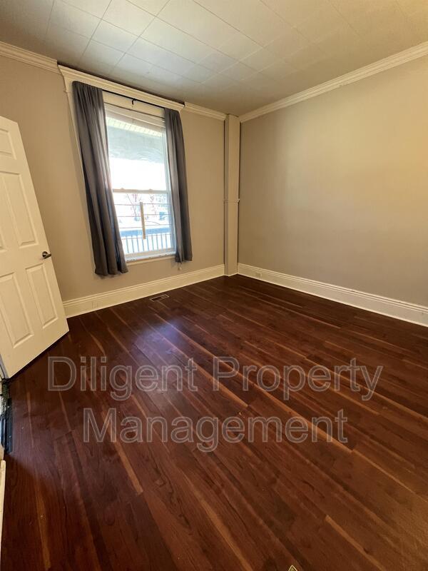 265 Sherbrooke St in Peterborough, ON - Building Photo - Building Photo