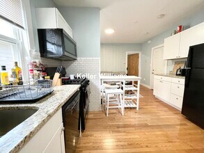 44 Ward St in Boston, MA - Building Photo - Building Photo