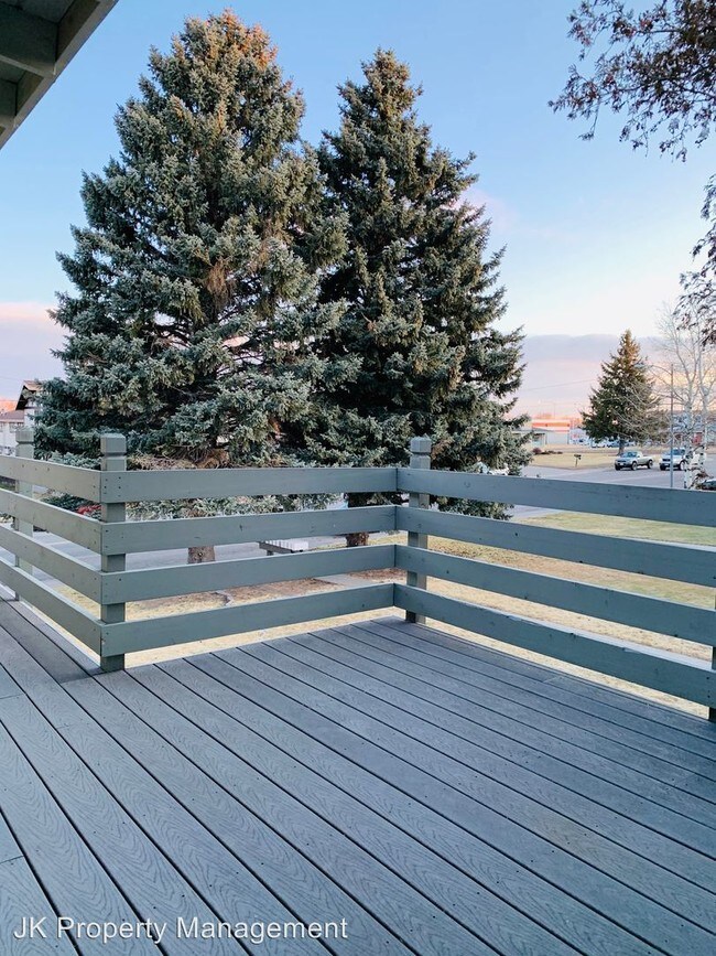 3208 11th Ave S in Great Falls, MT - Building Photo - Building Photo