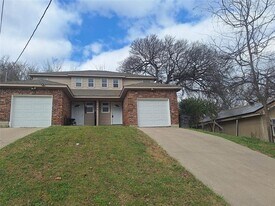2621 Lee Ave in Fort Worth, TX - Building Photo