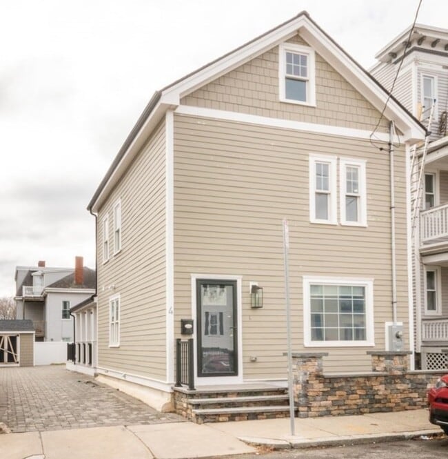 property at 4 Chickatawbut St