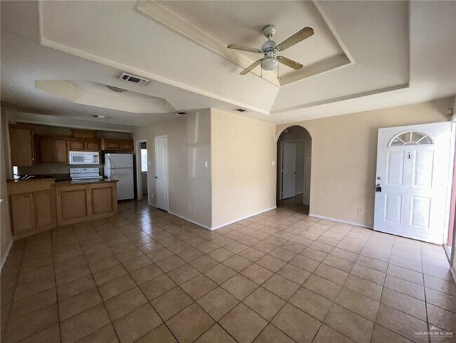 1803 Douglas-Unit -1 in Pharr, TX - Building Photo - Building Photo