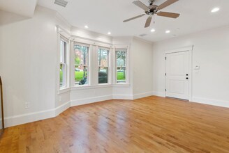 82 Highland Ave, Unit 2 in Somerville, MA - Building Photo - Building Photo