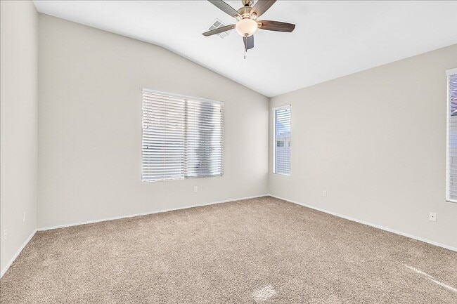 3025 Panorama Ridge Dr in Henderson, NV - Building Photo - Building Photo