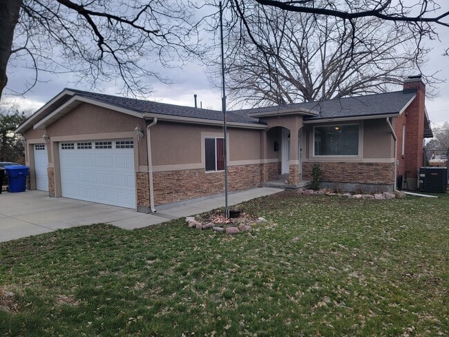 2850 S 2750 E in Salt Lake City, UT - Building Photo - Building Photo