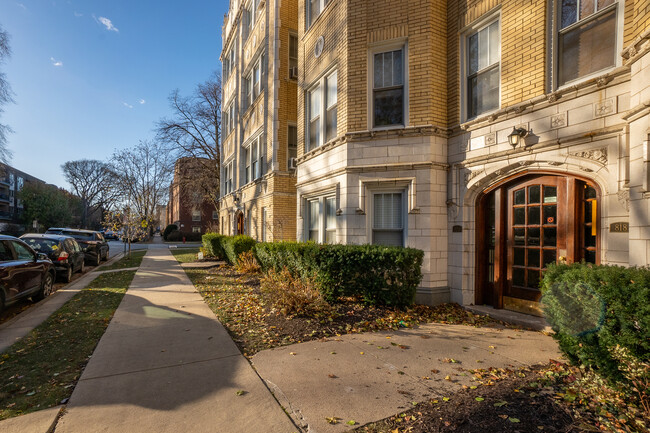 818 Washington Blvd in Oak Park, IL - Building Photo - Building Photo