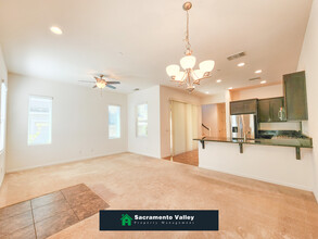 4107 Adriatic Sea Way in Sacramento, CA - Building Photo - Building Photo