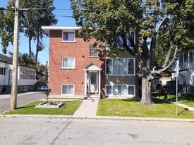 281 Frontenac St in Ottawa, ON - Building Photo
