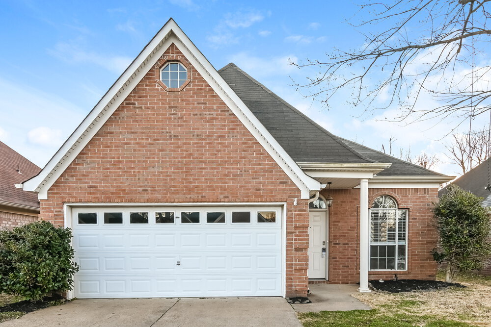 5918 Steffani Dr in Southaven, MS - Foto de edificio
