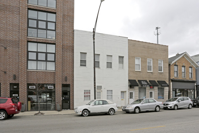 1849 W Grand in Chicago, IL - Building Photo - Building Photo