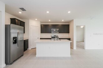 4042 Obsidian Dr in Spring Hill, FL - Building Photo - Building Photo