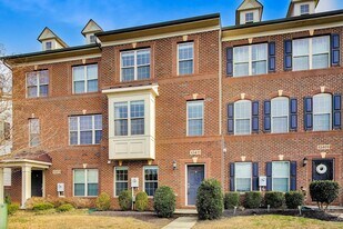 13411 Deer Highlands Way in Silver Spring, MD - Building Photo