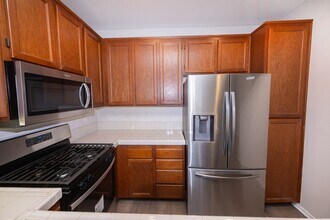 1282 Fools Gold Wy in Chula Vista, CA - Building Photo - Building Photo