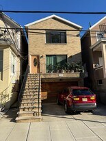 1302 Morris St in Union City, NJ - Building Photo