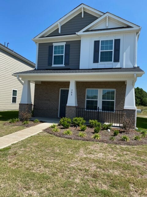 304 Orson Oaks Ln in Pineville, NC - Building Photo - Building Photo