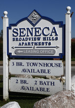 Seneca-Broadview Hills in Broadview Heights, OH - Building Photo - Building Photo