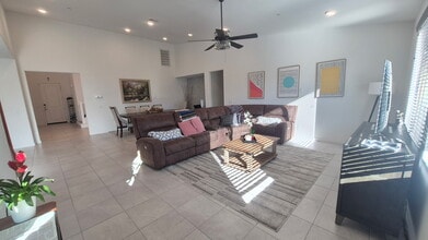 31192 Campolina Way in Menifee, CA - Building Photo - Building Photo