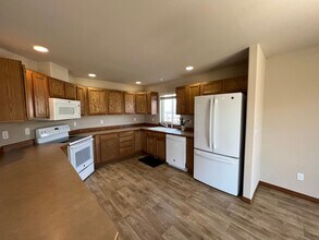 105 Annie Pl in Ellensburg, WA - Building Photo - Building Photo