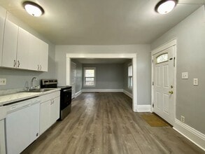 3817 Pennsylvania Ave-Unit -3817-2 in Kansas City, MO - Building Photo - Building Photo
