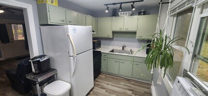 3696 S Leonard Springs Rd, Unit 3696 in Bloomington, IN - Foto de edificio - Building Photo