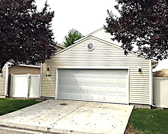 9707 W Brogan Dr in Boise, ID - Building Photo - Building Photo