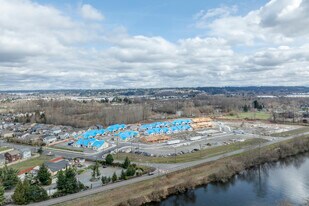 5512 Chinook Street East in Fife, WA - Building Photo