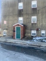 8014 Harford Rd in Parkville, MD - Building Photo