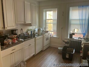 9 Park Vale Ave in Boston, MA - Building Photo - Building Photo