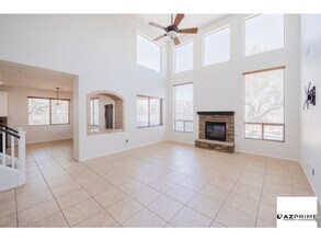 2569 E Quiet Hollow Ln in Phoenix, AZ - Building Photo - Building Photo