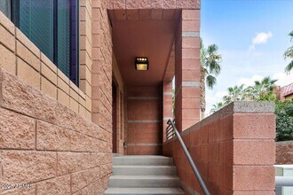 330 S Farmer Ave in Tempe, AZ - Building Photo - Building Photo