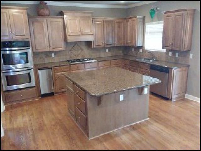 7 Epernay Cir in Little Rock, AR - Building Photo - Building Photo