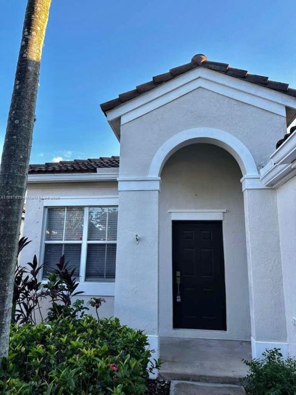 1761 Aspen Ln in Weston, FL - Building Photo - Building Photo